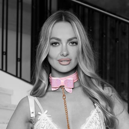 Ouch! by Shots - Paris Collectie - Halsband met Leash - Roze