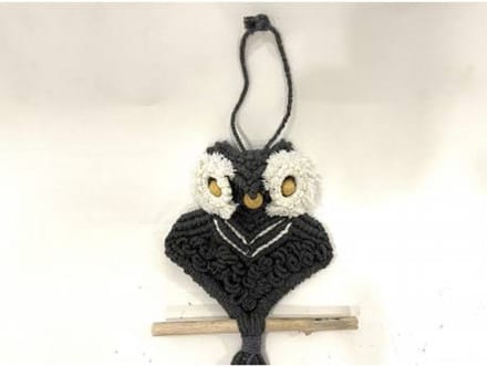Owl grey macramé