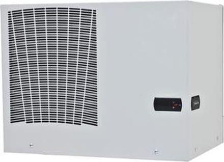 TRITON extra afdekking voor montage van de airco-eenheid X1, X2
