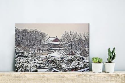 Canvas Schilderij Changdeokgung in de winter geeft een mooi beeld - 30x20 cm - Wanddecoratie