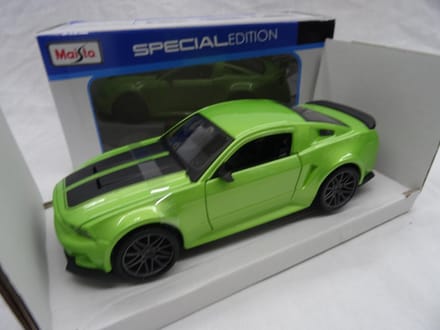Maisto Ford Mustang 2014 1:24 Auto