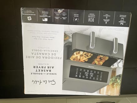 Digitale Airfryer met Dubbele Mand - 10.4 Liter - Antiaanbaklaag