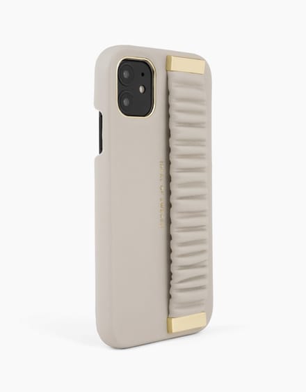 iDeal of Sweden Statement Case Top-Handle voor iPhone 11/XR Ruffle Cream - Top-Handle