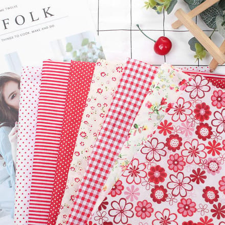 7pcs Cotton Fabric Square Flower Pre cut DIY Patchwork Cloth Red Flower Series(50 * 50 cm) red
