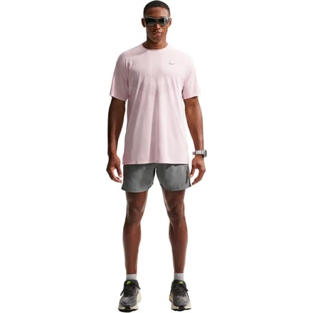 Nike Dri-FIT ADV hardlooptop met korte mouwen voor heren Stride - Roze- Heren, Roze S