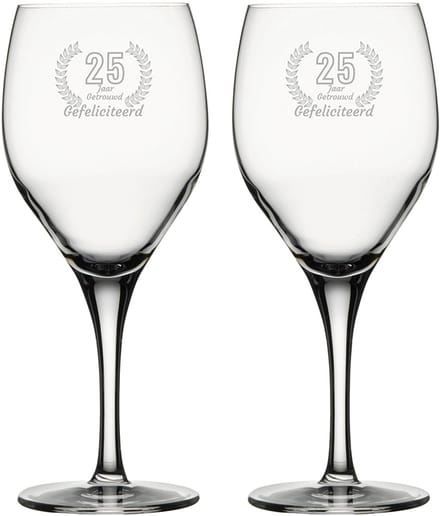 Gegraveerde set witte wijnglazen 34cl Gefeliciteerd 25 jaar getrouwd