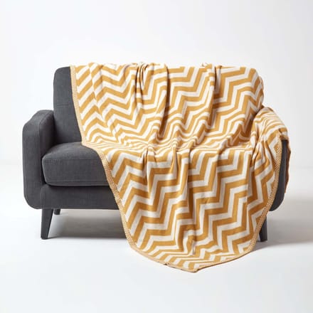 Homescapes Chevron Bedsprei 100% Katoen Mosterd/Crème Wit 150 x 200 cm