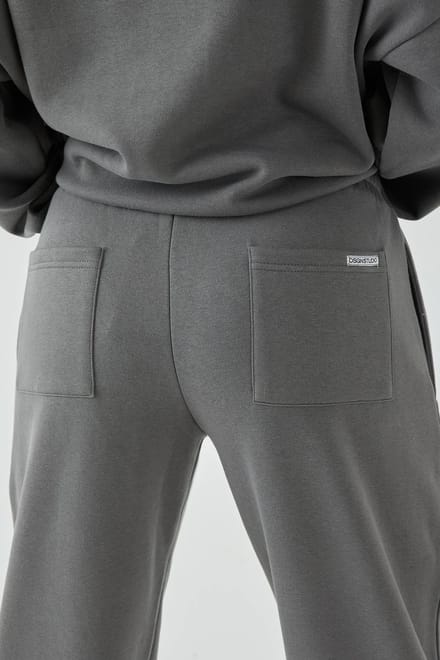 Dames DSGN Studio Oversized Cuffed Jogger | Charcoal | Maat: Medium