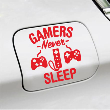 Bumpersticker - Gamers Never Sleep - 12,9 X 11,8 - Rood
