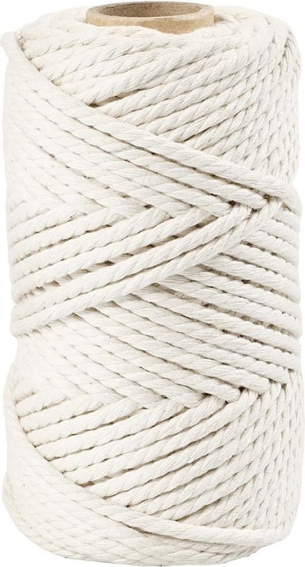 Macramé koord. off-Wit. L: 55 m. d: 4 mm. 330 gr - 1 rol
