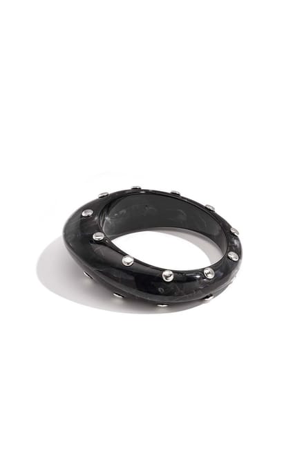 Hars bangle armband met studs - Zwart - Verkleurt niet - Cadeau - Goudlief.nl