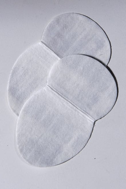 12 anti transpirant Okselpads met Talco capsules - Wit - Medium - 1-2DRY