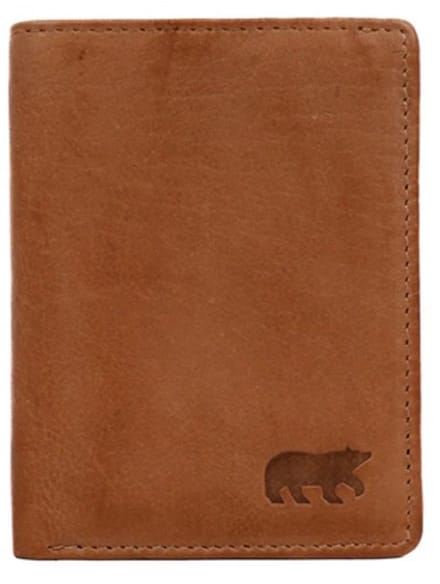 Bear Design Cas CP7040 Pasjeshouder - Taupe – Van leer – Bear Design Cas CP7040 is een compacte leren pasjeshouder voor wie vooral pasjes en briefgeld meeneemt