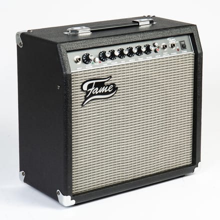 Fame GX-30 Combo Amplifier - Transistor combo versterker voor elektrische gitaar