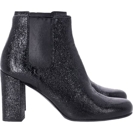 Saint Laurent Hoge Hak Chelsea Boots in Zwart Leer