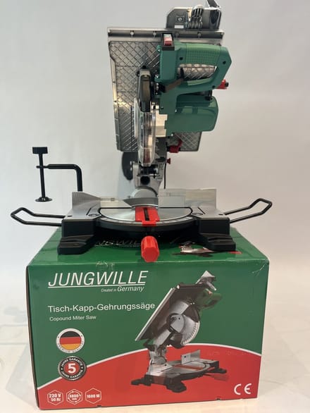 Jungwille afkort- en verstekzaag 1600W
