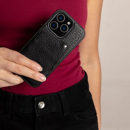 Selencia Hoesje - Geschikt voor Apple iPhone 17e / 16e - Backcover met Pashouder - Zwart