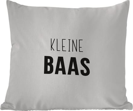 Buitenkussen - Spreuken - Kleine baas - Kinderen - Jongens - Quotes - 45x45 cm - Weerbestendig