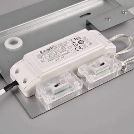 Trio Lighting LED plafondlamp Doha, CCT, messing mat