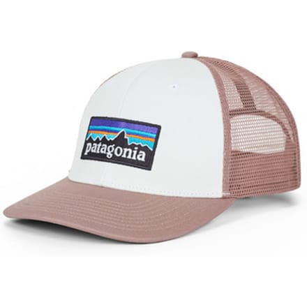 Patagonia  Pet P-6 LOGO TRUCKER HAT