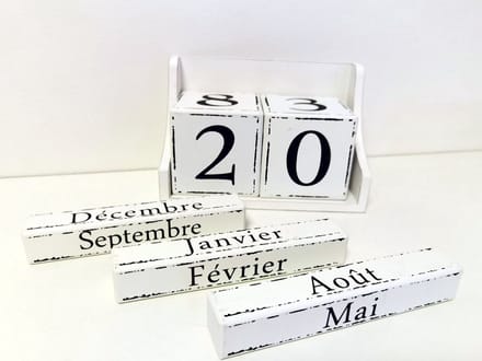 BLOK KALENDER - Franstalig - Tafelmodel - Wit