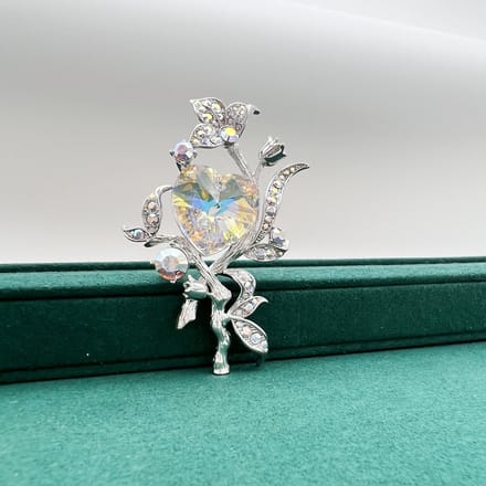 Zilver Broche met Geel Hart Kristal