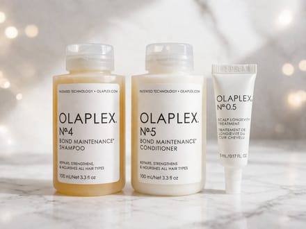 Olaplex No.4 Bond Maintenance Shampoo, No.5 Bond Maintenance Conditioner en No.0.5 Scalp Longevity Treatment