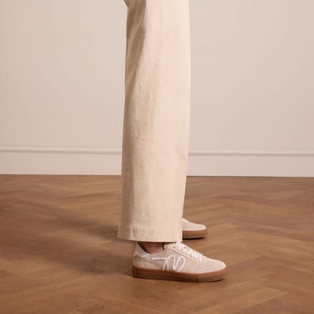 Manfield - Dames - Beige suède sneakers - Maat 36