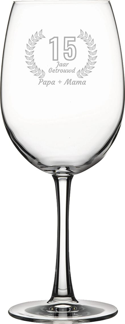 Gegraveerde rode wijnglas 46cl Papa + mama 15 jaar getrouwd