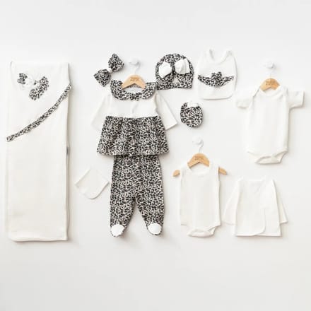 Leopard - Baby newborn 10-delige kleding set - Babykleding