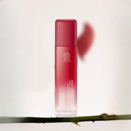 SHANCAOJI  - Rose Extract Firming Essence Toner 130ml