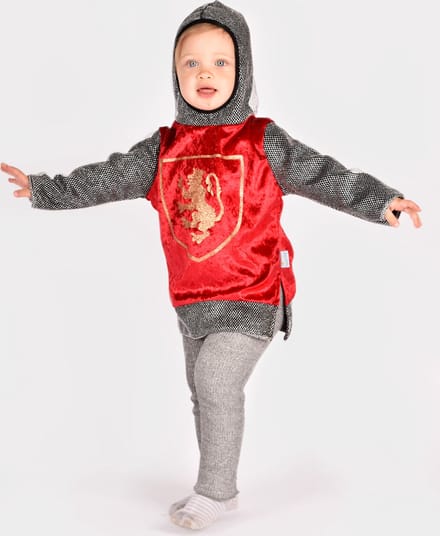 Den Goda Fen ridder kostuum rood met kap voor kinderen 110-116.