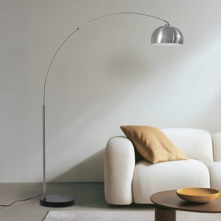 Lindby booglamp Hernando, nikkel, staal, hoogte 188 cm