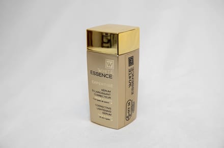 HT26 Sérum Eclaircissant Correcteur