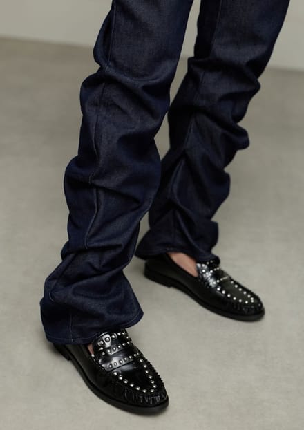 Sacha - Dames - Zwarte leren loafers met zilverkleurige studs - Maat 37