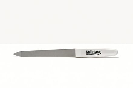 Saphir Nagelvijl met een Wit Handvat 17,5cm "Solingen"