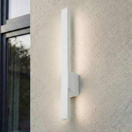 Lindby LED buiten wandlamp Sakari, wit, aluminium, hoogte 50 cm