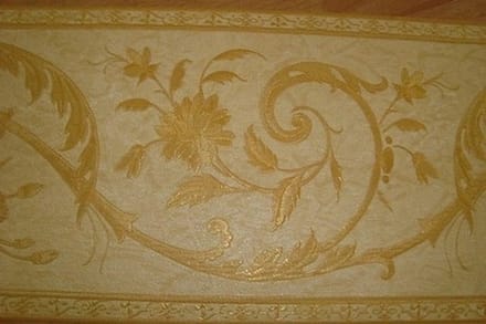 BEHANGRAND GOUD CREME VOELBAAR RELIEF LUXE RAND