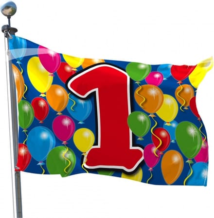 Folat feestartikelen 1 jaar verjaardag versiering - vlag - 90 x 60 cm - polyester - met ringen