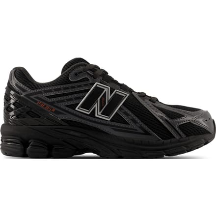 New Balance 1906 Kindersneakers - Zwart - Maat 40 - Leer