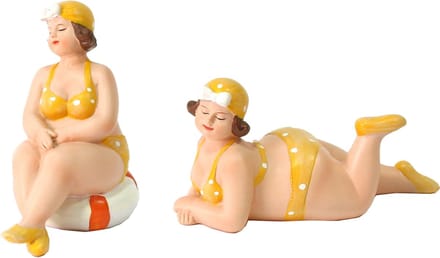 Woonkamer decoratie beeldjes set van 2 dikke dames - geel badpak - 11 cm