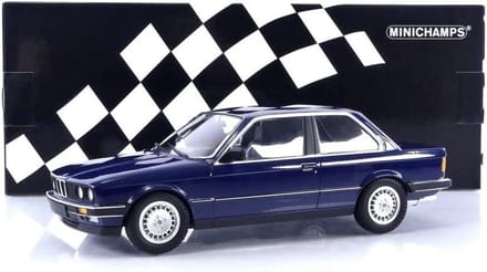 BMW 323i 1982 - 1:18 - Minichamps