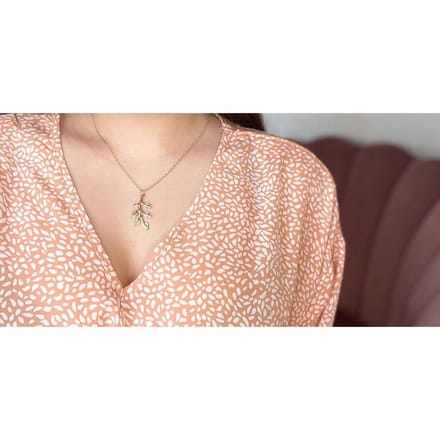 Blaadjes hanger ketting | goud gekleurd