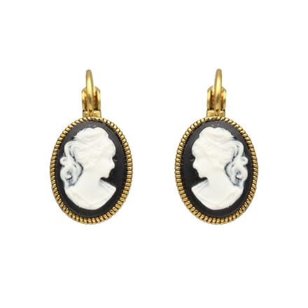 Camps & Camps Oorhangers 1D030 Cameo Jet Black