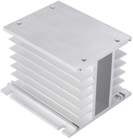 Driefasige Aluminium Koellichaam voor Solid State Relais, Geschikt voor DIN-installatie en Afvoerventilatorconstructie, Efficiënte Warmteafvoer en Betrouwbare Koeling