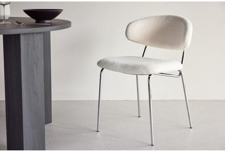 Svea - Novak eetkamerstoel - boucle - wit