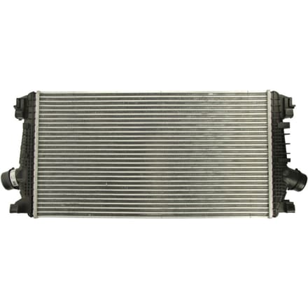 Intercooler NISSENS 96557