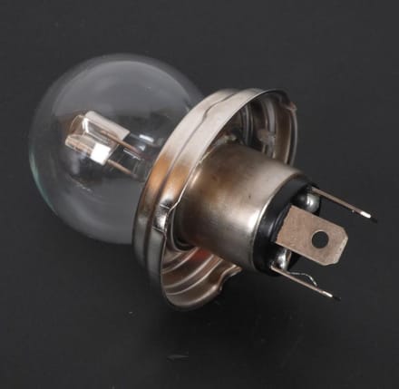 vicma autolamp 12v 45/40w p45t nieuw