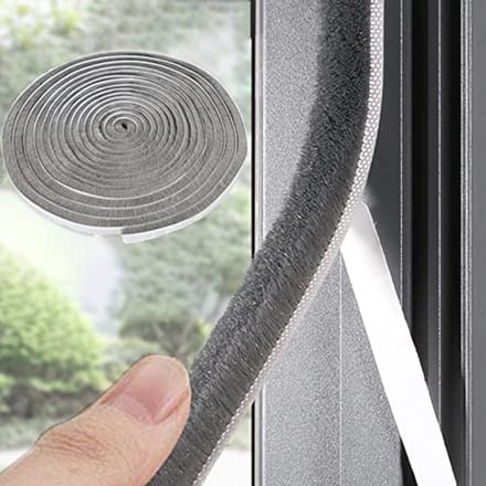 Zelfklevende weerstrip 10 meter - Geluiddicht en stofdicht voor deuren en ramen