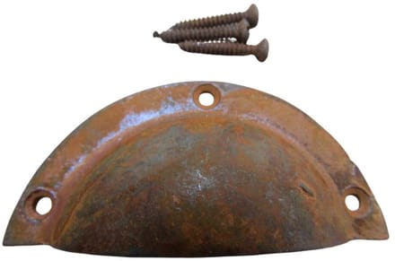 Cast Iron Small Victorian Cup Pull Handle Rust